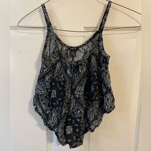 Rue21 Black Paisley Women's Top